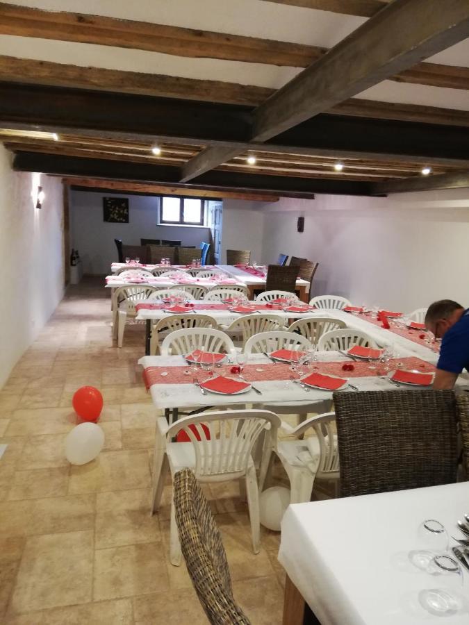 Chambres D'Hotes "Le Calme" Denicé 外观 照片
