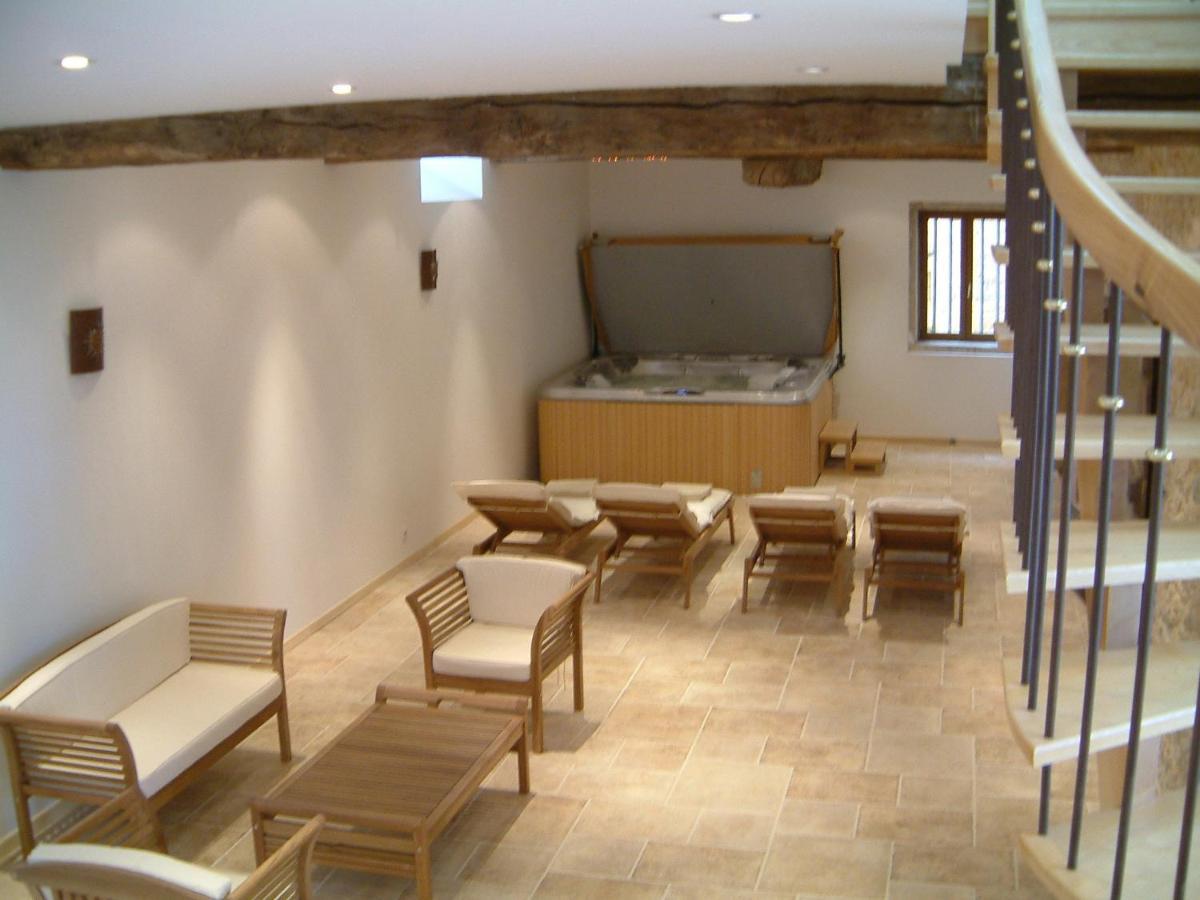 Chambres D'Hotes "Le Calme" Denicé 外观 照片